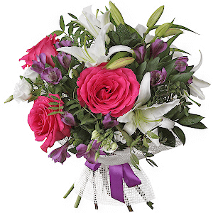 Lilies - 2, Rose Fuchsia 50 cm Ecuador (Pink Floyd, Topaz, Cherry Lady, Gotcha) - 5, Alstromeria lilac, purple - 4, lisianthus - 4, Ruscus, Pistachio, Mesh (Abaka), Ribbon
