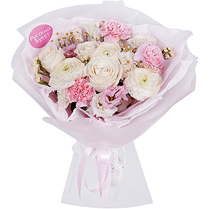 Ranunculus White - 3, White rose 50 cm - 5, Pink carnation - 5, Chamomile - 2, lisianthus - 3, Pink Lisianthus (Eustoma) - 1, Yellow Statice, Wrapping Paper