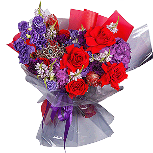 Blue/purple hydrangea - 2, Purple Lisianthus (Eustoma) - 2, Red rose Nina 50 cm - 11, Lilac carnation - 7, Veronica spray, Nutan, Decorative crown, Wrapping Paper
