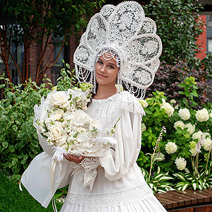 Enchanted Tsarina with delivery Astrakhan