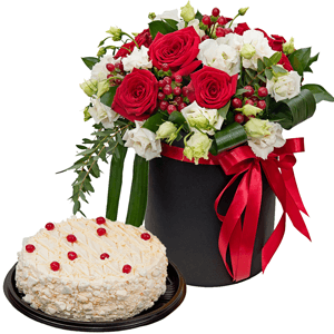 Lovestruck with cake with delivery Astrakhan