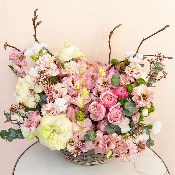 Alstromeria white, soft pink - 9, Spray peony rose Misty Bubbles, 50 cm - 3, Pink Lisianthus (Eustoma) - 5, Peony style roses - 3, White spray carnation - 12, Athos pom Feeling Green - 2, Small Basket, Oasis, Veronica spray, Waxflower (1 pc.), Artificial branch