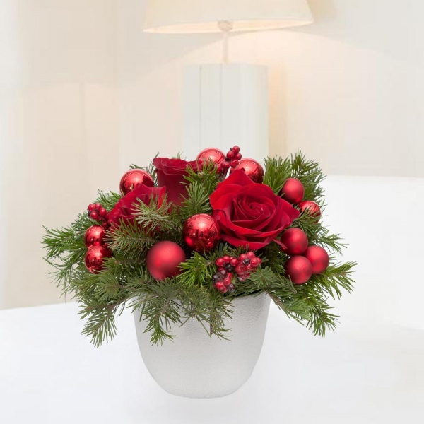 Red rose 50 cm - 7, Spruce branches (1pc.), Oasis, Ceramic pot, Christmas decor (set)