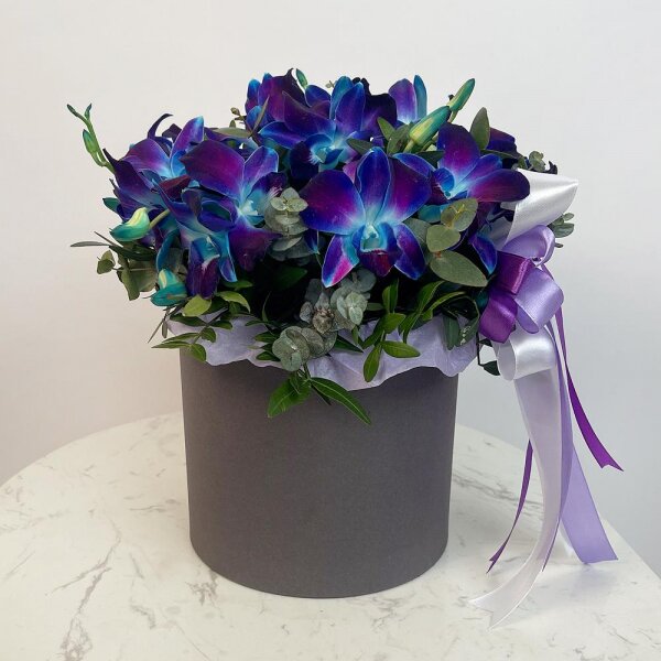 Orchid Dendrobium - 33, Flask for orchids, Pistachio, Eucalyptus, Oasis, Round flower box medium, Ribbon