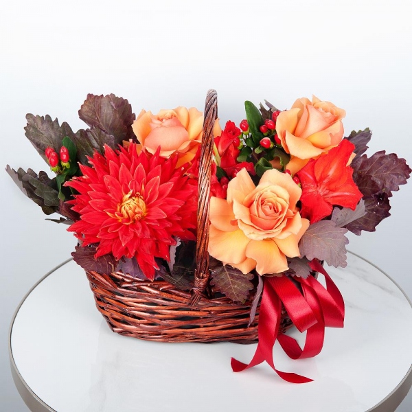 Red, Burgundy Dahlia - 1, Red Gladiolus - 1, Rose Orange 50 cm Ecuador (High Magic, High Yollow Magic) - 5, Small Basket, Oasis, Hypericum, Salal, Ribbon