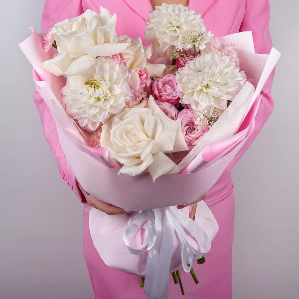 White rose 50 cm Ecuador - 5, White Dahlia - 3, Peony sprayrose - 1, Pink Lisianthus (Eustoma) - 2, Pink spray carnation - 5, Baltica White Spray Chrysanthemum - 1, Wrapping Paper