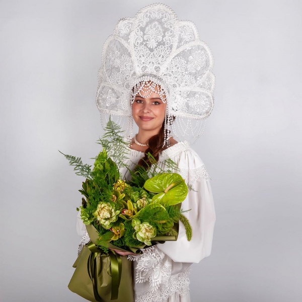 Rose Veggie 50 cm - 5, Green Hydrangea - 1, Green Cymbidium Orchid Bud - 3, Green carnation - 7, Anthurium, Flask for orchids, Leukodendron, Asparagus setaceus (1 pc.), Moluccella, Panicum, Decorative crown, Wrapping Paper