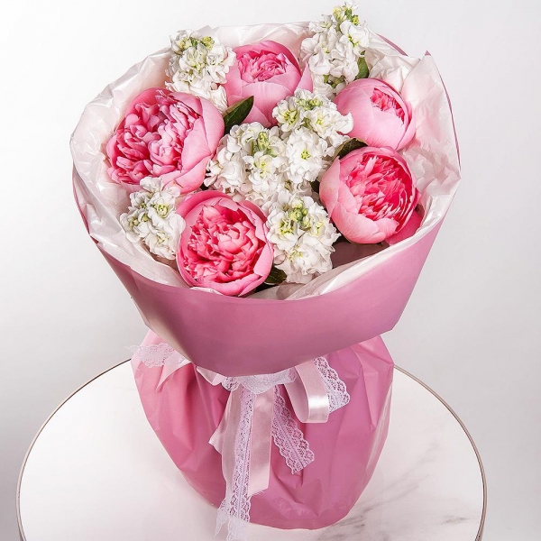 Peony pink - 5, White Matthiola - 12, Wrapping Paper