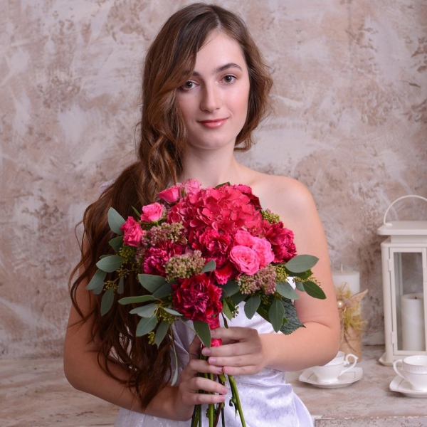 Pink Hydrangea - 1, Pink carnation - 7, Bright pink spray rose mix, 50 cm - 5, Sedum, Eucalyptus parvifolia (1 pc.), Ribbon
