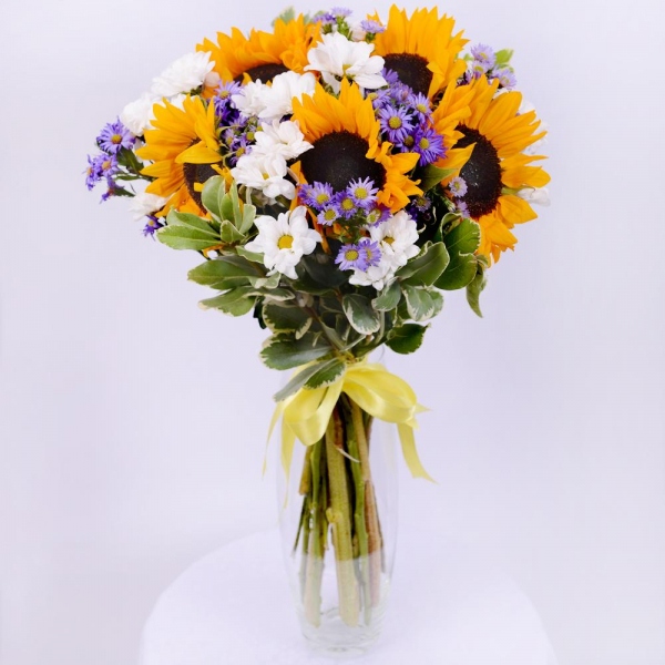 Sunflower - 5, Bacardi White Spray Chrysanthemum - 7, Lilac aster - 3, Pittosporum, Ribbon