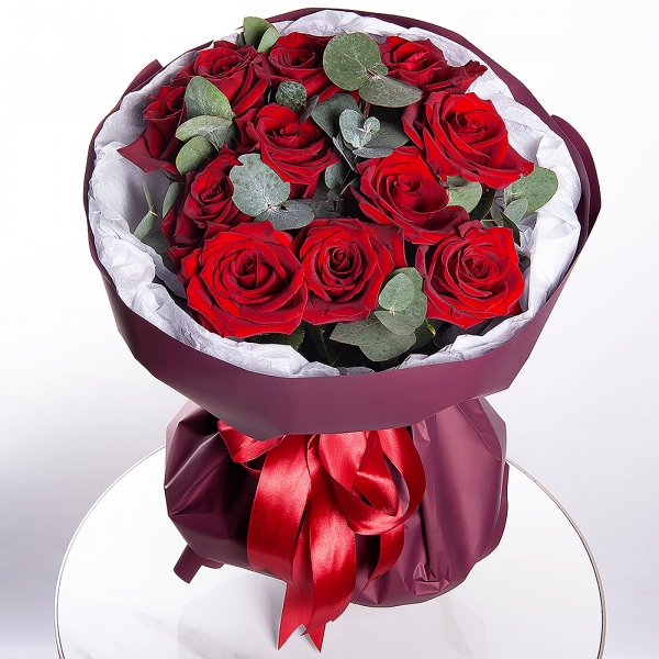 Rose Red 50 cm Ecuador - 19, Eucalyptus, Wrapping Paper