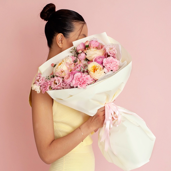 Peony sprayrose - 4, Rose Yellow 50 cm Ecuador (Mohana, Latina, Brighton) - 5, Pink Lisianthus (Eustoma) - 3, Pink carnation - 11, Baltica White Spray Chrysanthemum - 1, Limonium (1 pc.), Hypericum, Wrapping Paper