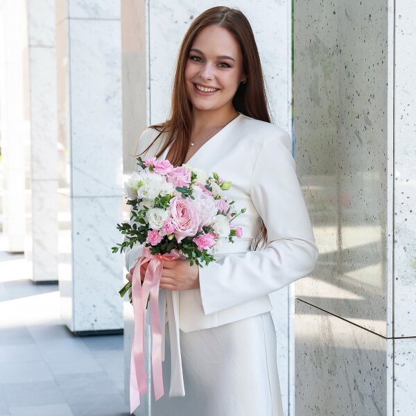 Peony rose pink 'OHara' - 5, Peony pink - 2, White spray carnation - 3, Pink spray carnation - 4, lisianthus - 3, Eucalyptus parvifolia (1 pc.), Ribbon