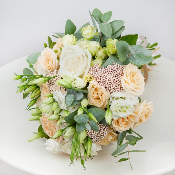 Spray rose: white, cream, light pink 50 cm - 9, White rose 50 cm - 7, lisianthus - 5, Ozotamnus, Eucalyptus Cinerea, Ribbon