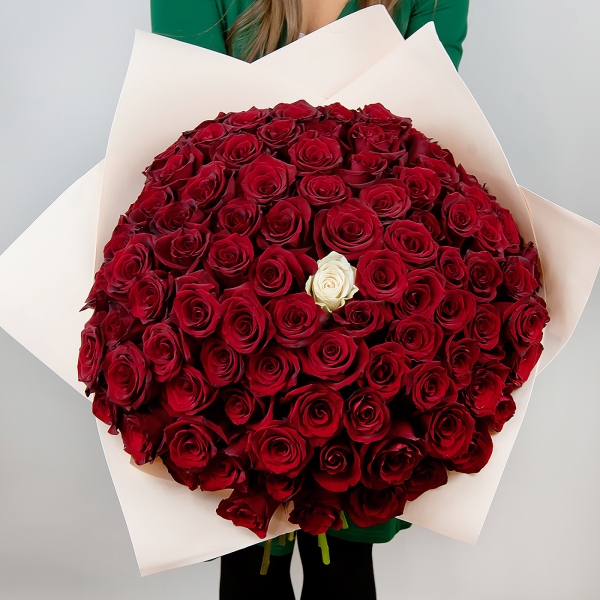 Red rose 50 cm - 160, White rose 50 cm - 1, Wrapping Paper