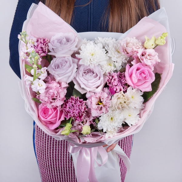 Lilac rose Bounty Way, 50 cm - 5, Pink rose 50 cm - 5, Lilac carnation - 5, Baltica White Spray Chrysanthemum - 3, lisianthus - 1, Pink Matthiola - 3, Pink Lisianthus (Eustoma) - 2, Pistachio, Wrapping Paper
