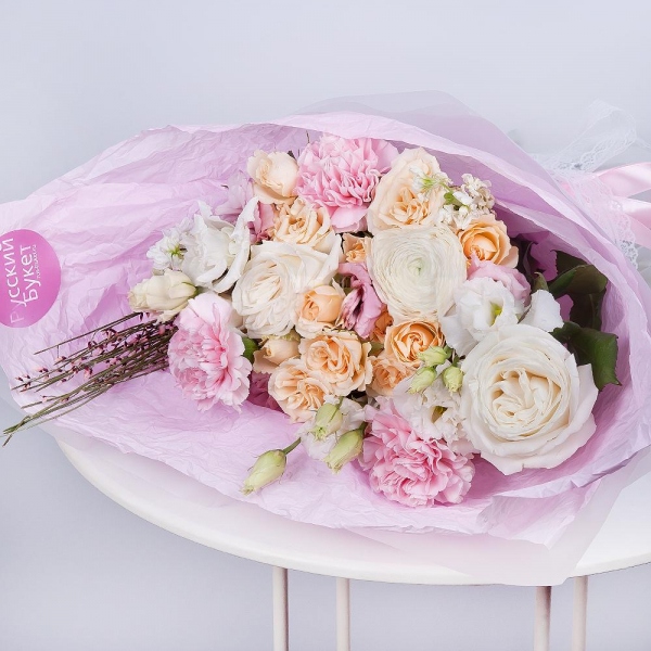 White rose 50 cm - 6, Ranunculus White - 1, Pink carnation - 7, Spray rose: white, cream, light pink 50 cm - 3, lisianthus - 2, Pink Lisianthus (Eustoma) - 1, Genista, Wrapping Paper