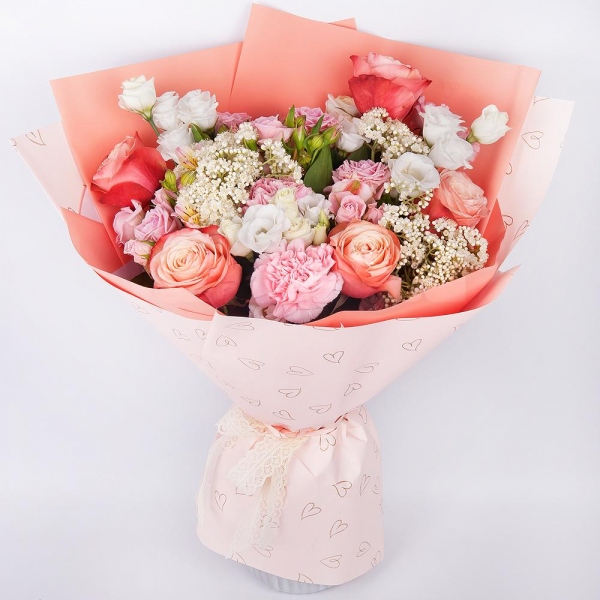 Peony rose Kahala 50 cm - 5, Bright pink spray rose mix, 50 cm - 4, Alstromeria white, soft pink - 3, lisianthus - 2, Pink carnation - 9, Ozotamnus, Wrapping Paper