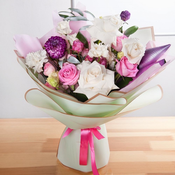 Purple Dahlia - 3, White rose 50 cm - 4, Pink rose 50 cm - 4, Peony sprayrose - 1, Carnation white, cream - 5, lisianthus - 1, Bright pink spray rose mix, 50 cm - 2, Ruscus, Aspidistra (1 pc.), Wrapping Paper