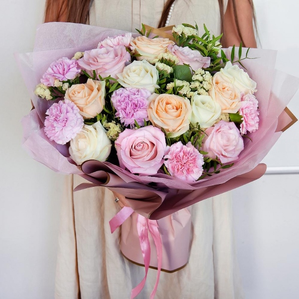 Rose Cream 50 cm - 6, White rose 50 cm - 6, Pink rose 50 cm - 6, Pink carnation - 10, Yellow Statice, Pistachio, Wrapping Paper