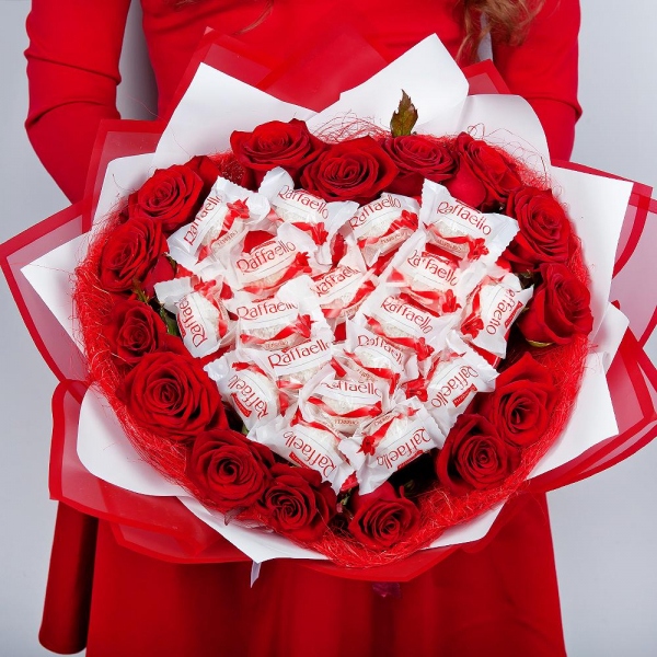 Red rose 50 cm - 23, Box of candies «Raffaello» 150 g, Bouquet frame structure, Wrapping Paper, Ribbon