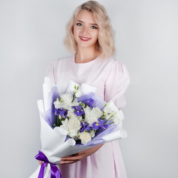 Irises - 7, White rose 50 cm Ecuador - 3, lisianthus - 2, Alstromeria white, soft pink - 4, Carnation white, cream - 6, Wrapping Paper