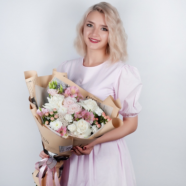 White rose 50 cm Ecuador - 3, Baltica White Spray Chrysanthemum - 3, Pink Lisianthus (Eustoma) - 1, Bright pink spray rose mix, 50 cm - 2, Alstromeria white, soft pink - 3, Carnation white, cream - 3, Ozotamnus, Hypericum, Wrapping Paper