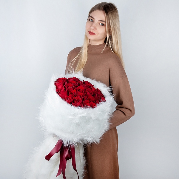 Red rose 70 cm Ecuador - 41, Faux Fur, Ribbon