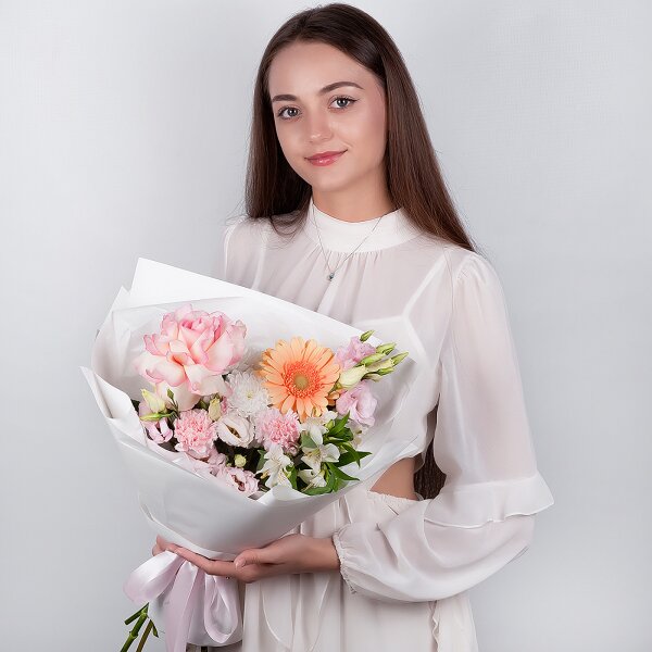 Rose Esperance - 1, Cream gerbera - 1, Baltica White Spray Chrysanthemum - 2, Alstromeria white, soft pink - 2, Pink carnation - 2, Pink Lisianthus (Eustoma) - 1, Wrapping Paper