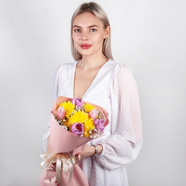 Baltica Yellow Spray Chrysanthemum - 1, Pink tulip - 3, Gypsophila - 1, Lilac tulip - 4, Wrapping Paper