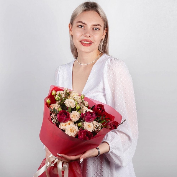Spray rose: white, cream, light pink 50 cm - 2, Red tulip - 9, Waxflower (1 pc.), Artificial branch, Wrapping Paper, Pistachio